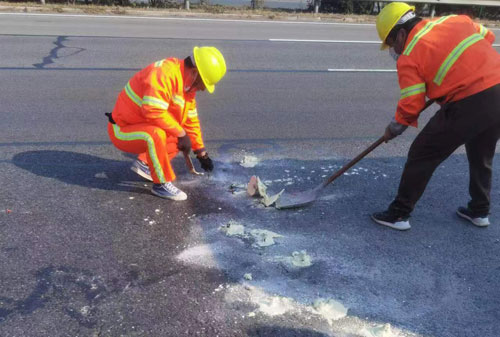 天津公路下沉注浆加固
